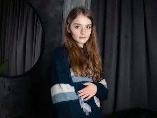 Pics free NicoleVelmont