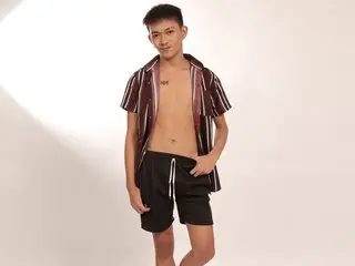 Nude pics AlexCruz