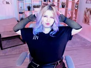 Private shows DiaAngel